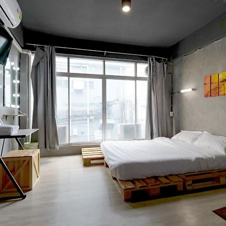 The Beds Ever Hostel (Adults Only) Bangkok Zewnętrze zdjęcie
