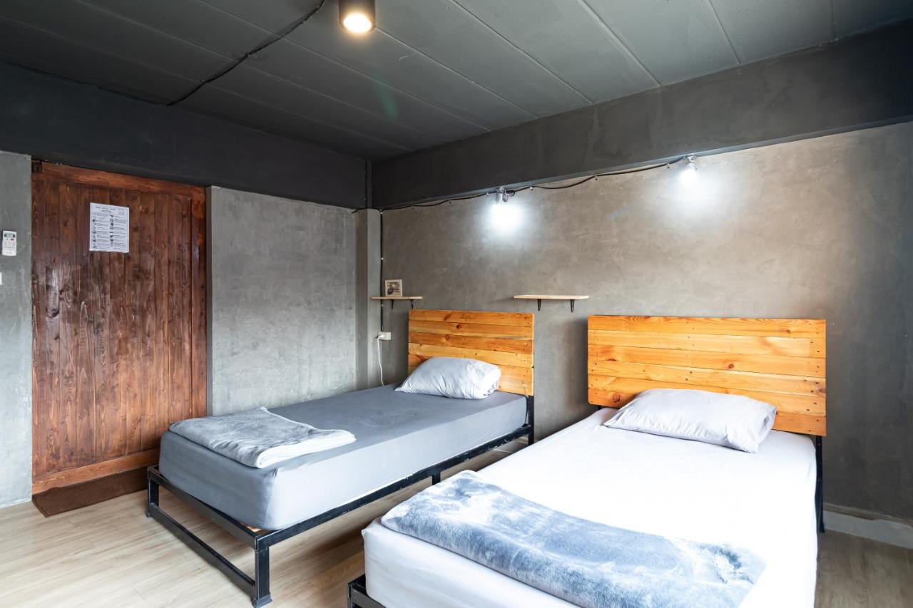 The Beds Ever Hostel (Adults Only) Bangkok Zewnętrze zdjęcie